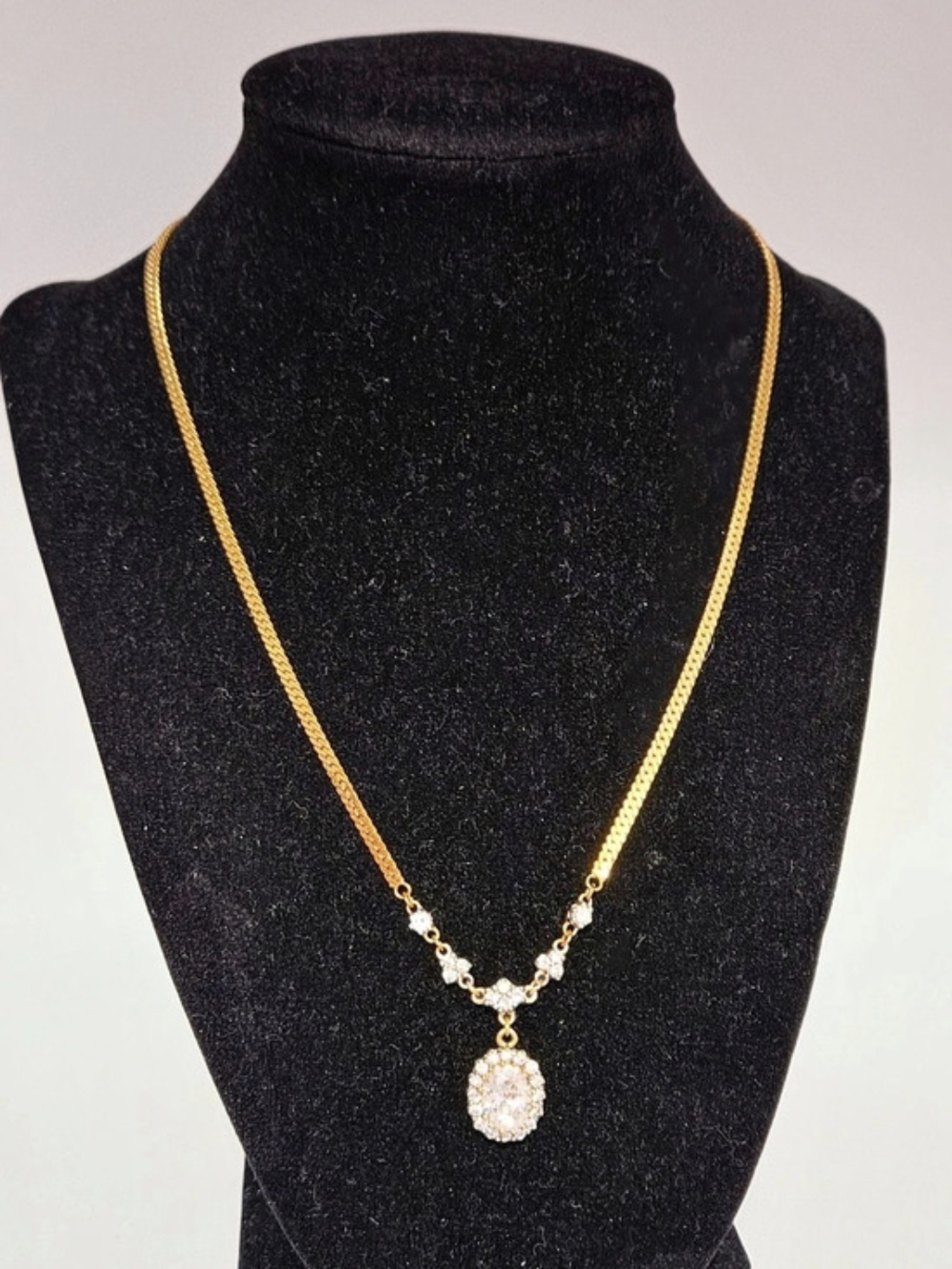 14k Gold Filled Electoplate Crystal Pendant Necklace 18" Herringbone Chain